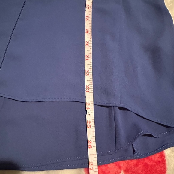 NWOT White House Black Market Women's Ladder Trim Top High Low Lightweight - Picture 9 of 11